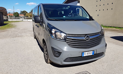 opel_vivaro_01